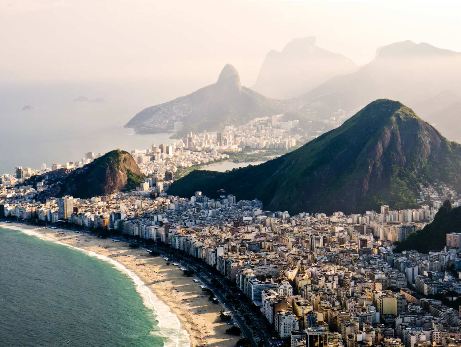 Por que os Brasileiros São Apaixonados por Loteria: Explorando as Razões por Trás do Fascínio Nacional